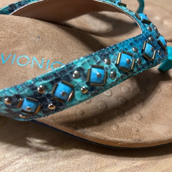 Vionic  sandals - Picture 5 of 5